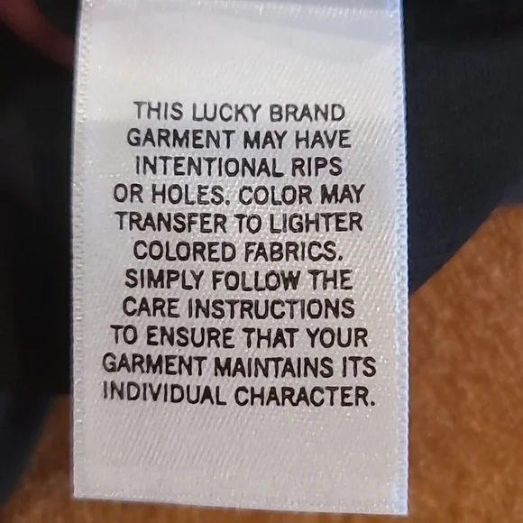 Lucky Brand black top NWOT - Picture 9 of 9